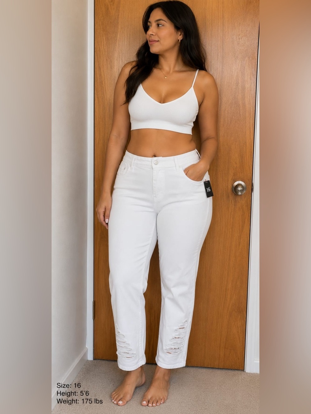 A.Z.I White Denim Pants Women’s Straight Leg jean Classic Look with Silver